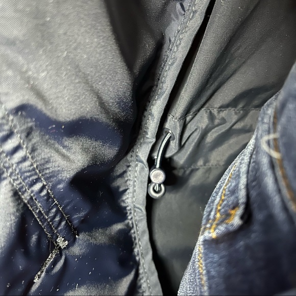 NWT- Helly Hanson JPN Summer Long Jacket - Picture 14 of 16